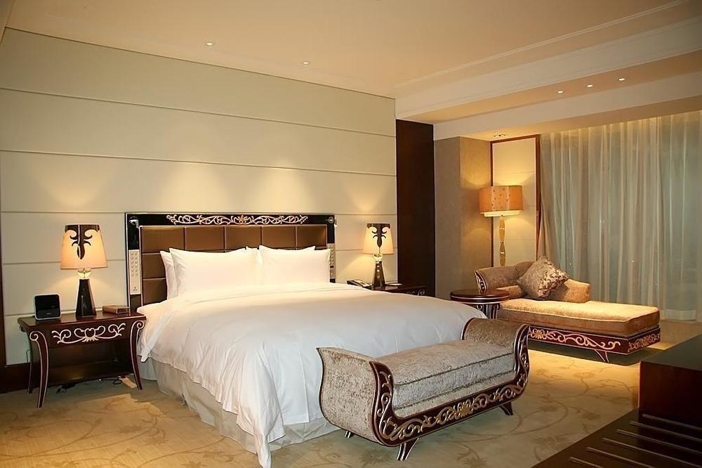 Noble International Hotel Zhengzhou Luaran gambar